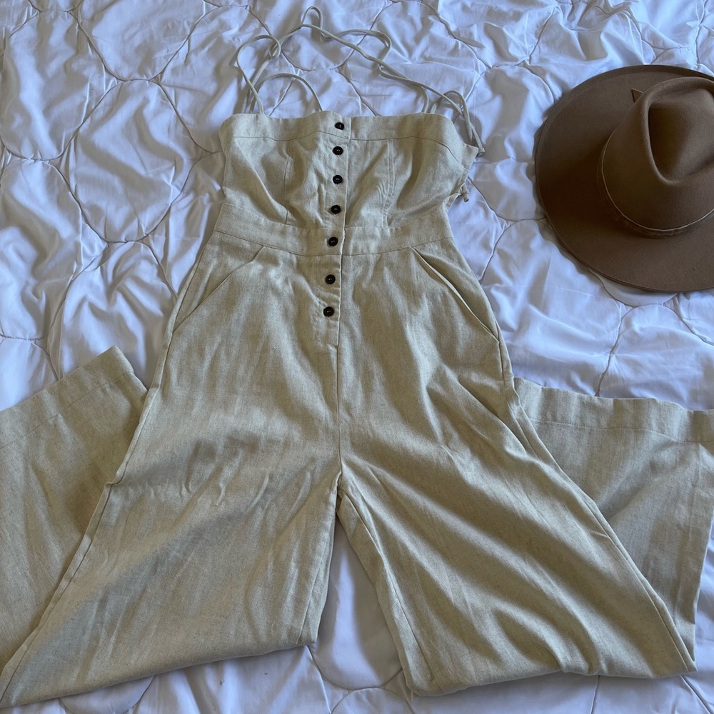 NWOT Lulus Jumper